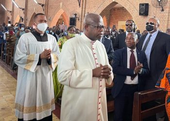Messe d'action de grâce pour Monseigneur Donatien N'shole