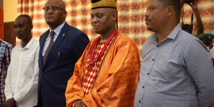 Après avoir connu un report sur démande du comité sportif du Fc Renaissance du Congo, l'Assemblée Générale Extraordinaire s'est enfin tenue ce dimanche 30 Janvier 2022 au Lycée NtinuWene situé dans la commune de Limete.