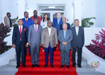 La multinationale américaine, le Groupe Pepsi annonce le début de ses investissements en République démocratique du Congo pour le mois d'avril de l'année en cours. Elle a annoncé cette nouvelle au Premier ministre Sama-Lukonde, au cours d'une audience accordée au Chairman du Groupe PEPSI.