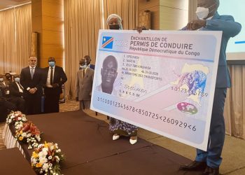 Après cinq années de suspension de délivrance de permis de conduire en République démocratique du Congo, le ministère de transport et voies de communication vient d'annoncer la délivrance imminente d'un nouveau permis de conduire plus sécurisé.