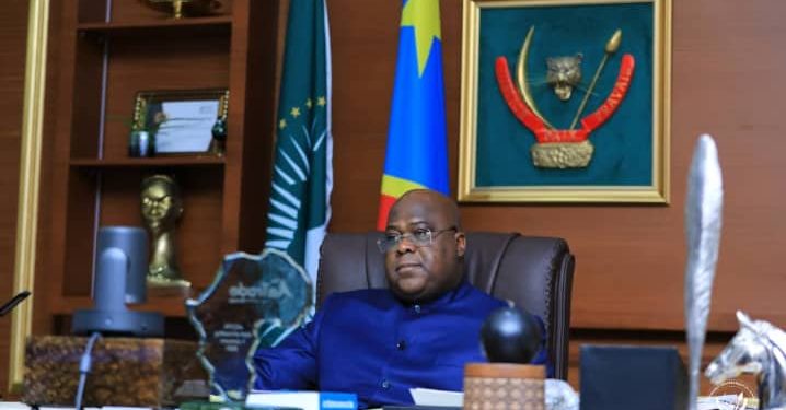 Dans sa communication, Félix Tshisekedi a rappelé l’urgence de supprimer ces barrières dites illégales, « conformément aux recommandations pertinentes y relatives formulées lors de la huitième session de la Conférence des Gouverneurs de Provinces qui s’est clôturée le 23 décembre 2021 à Kinshasa »