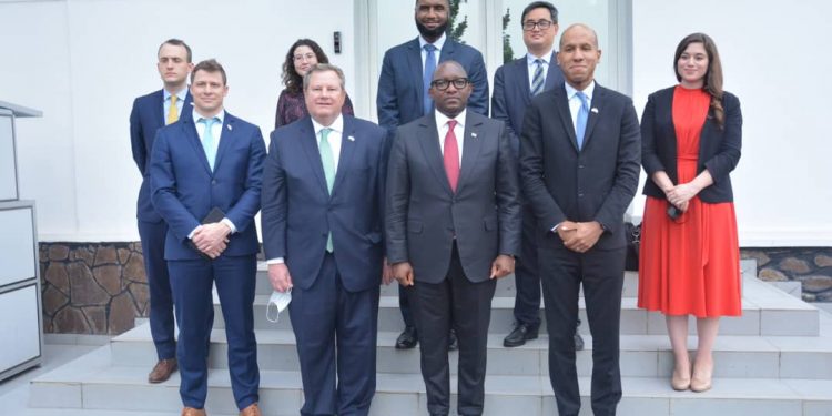 RDC : L'Américain Brian Nelson reçu par Sama Lukonde