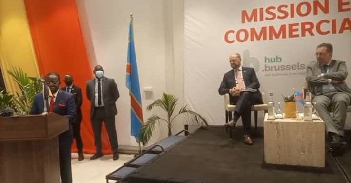 Le Président du Sénat, Bahati Lukwebo a fait une énorme surprise en s'invitant à la cérémonie d'ouverture de la 3 ème édition de la semaine Belge de Kinshasa