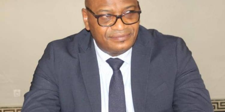 "Nous avons des cultures différentes" a-t-elle ajouté. Pour le député Coco Mulongo, ceux qui recourent au tribalisme, le font souvent à l'approche des élections, car se sentant en perte de vitesse, il leur faut recharger leur popularité sur une base populiste facile, mais qui génère haine et violence.