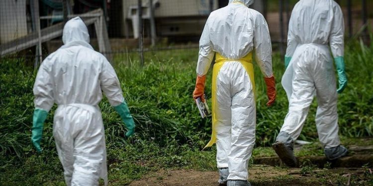 La République démocratique du Congo, notre pays, vient d'enregistrer un  nouveau cas de la maladie à virus Ebola en date du vendredi 22 avril 2022» C'est en ces termes que le Ministre national de la santé publique, Hygiène et Prévention Jean Jacques Mbungani, a annoncé  ce Samedi 23 avril 2022 à Kinshasa, capitale de la République démocratique du Congo (RDC), la réapparution de cette maladie.