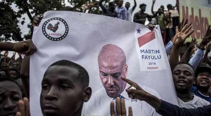 Manifestation devant le Palais du peuple : C.Mboso parle des incivques armés