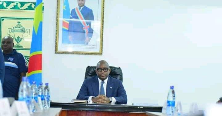 Le Premier Ministre Sama Lukonde a réuni ce lundi 11 Avril quelques heures après son arrivée à Goma, sénateurs, députés, responsables de l'armée et de la police et quelques membres de son gouvernement pour l'évaluation de l'Etat de siège dans la province du Nord-Kivu.