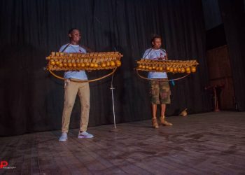 Le Ballet Ubunye a fêté ses dix d'existence au Ciaj dans la commune de Ndjili. La performance Opéra et danse contemporaine de Jucko Nzeza et de Vinny Nzuaku a ouvert le bal après le mot de circonstance du directeur artistique du Ballet Ubunye, Sieur Jucko Nzeza.