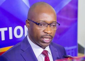 C'est le député national élu de Walungu, Principe Cokola Katintima qui a déposé une question écrite, ce mercredi 11 mai 2022, adressée à Tony Mwaba Kazadi, Ministre de l'Enseignement primaire, secondaire et technique (EPST).