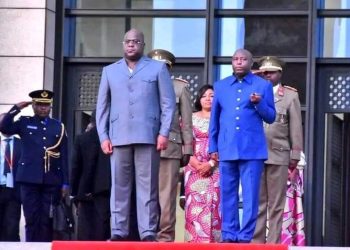 Comme annoncé il y a peu, le Président de la République démocratique du Congo (RDC), Félix Tshisekedi est arrivé ce samedi 21 mai dans l'après-midi, à Bujumbura capitale de la République du Burundi. Sur invitation de son homologue Evariste Ndaishimiye, le Chef de l'Etat congolais est dans le pays du feu Pierre Nkuruziza pour une mission officielle de trois jours.