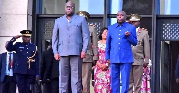 Comme annoncé il y a peu, le Président de la République démocratique du Congo (RDC), Félix Tshisekedi est arrivé ce samedi 21 mai dans l'après-midi, à Bujumbura capitale de la République du Burundi. Sur invitation de son homologue Evariste Ndaishimiye, le Chef de l'Etat congolais est dans le pays du feu Pierre Nkuruziza pour une mission officielle de trois jours.