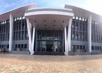 C'est à travers un arrêté pris ce 25 Mai par le Gouverneur a.i de la province du Luababa Fifi Masuka que le remaniement du gouvernement provincial a été rendu public. Au total, 18 membres constituent ce gouvernement remanié dont 10 Ministres provinciaux et 8 commissaires généraux.