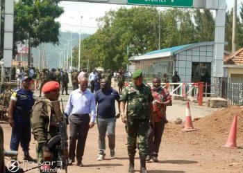 Le matin de ce vendredi 17 juin 2022 a été marqué par le décès par balle d'un militaire congolais par un policier rwandais, alors qu'il s'est retrouvé à 25 Km de la frontière de la RDC dans le territoire du Rwanda. Les autorités rwandaises ont indiqué que cet élément des FARDC était entré dans leur territoire et y a ouvert le feu au point de blesser deux policiers commis à la frontière de Giseni.