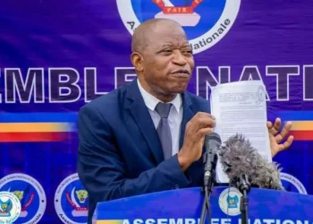 La loi électorale adoptée à l'unanimité à la chambre basse du Parlement a fait l'objet d'une conférence de presse tenue ce samedi 04 juin à Kinshasa par le Premier vice-président de l'Assemblée nationale André Mbata. il était question pour cet élu National d'apporter plus de lumière sur cette loi.