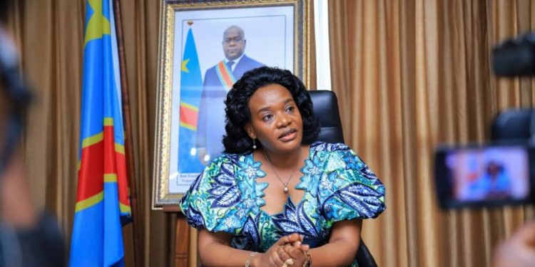 La journée du 01 août 2022 est officiellement déclarée chômée payée par la Ministre de l'emploi, travail et prévoyance sociale. Elle l'a signifié dans un communiqué dont la rédaction de B-onetv.cd dispose d'une copie.