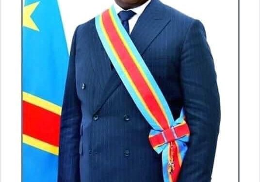 La Ministre de la culture, arts et patrimoines Catherine KATUNDU  a dressé, dimanche 17 juillet 2022, dans un communiqué "le portrait officiel du Président de la République, Son Excellence Félix Antoine Tshisekedi Tshilombo ".