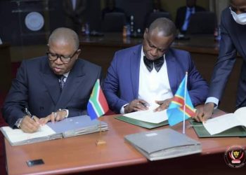 Ce protocole d'accord a été signé à Kinshasa le 16 juillet entre le Ministre congolais des transports Chérubin Okende et son homologue sud-africain Fikile Mbalula devant le Premier ministre Sama Lukonde.