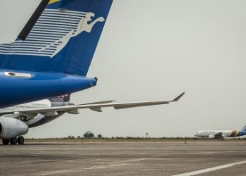 Il y a maintenant quelques mois que le gouvernement congolais, avait annoncé, avec pompe, la relance, la création, ou la (ré) création, de la compagnie aérienne Air Congo, avec le partenariat d’Ethiopian Airlines, la compagnie éthiopienne qui devait mettre à la disposition de la compagnie nationale, une dizaine d’avions.
