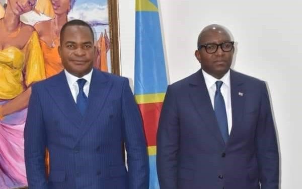 C'est une première, que le Premier ministre Sama Lukonde puisse avoir un tête-à-tête avec le président de la Cour Constitutionnelle nouvellement élu par ses pairs Dieudonné Kamuleta Badibanga.