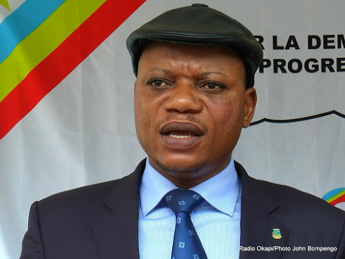 La deuxième audition de Jean-Marc Kabund à la Cour de cassation est renvoyée au 09 juillet 2022, à en croire l'un de ses avocats qui l'accompagnait, alors qu'il est rentré une fois de plus chez lui en homme libre.