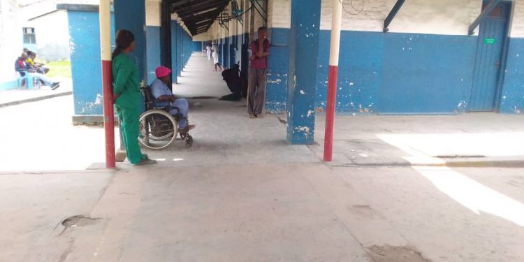La grève des médecins des services publics est entrée dans sa phase radicale depuis ce lundi. Le constat à l'Hôpital Général de Référence de Kinshasa est inquiétant.