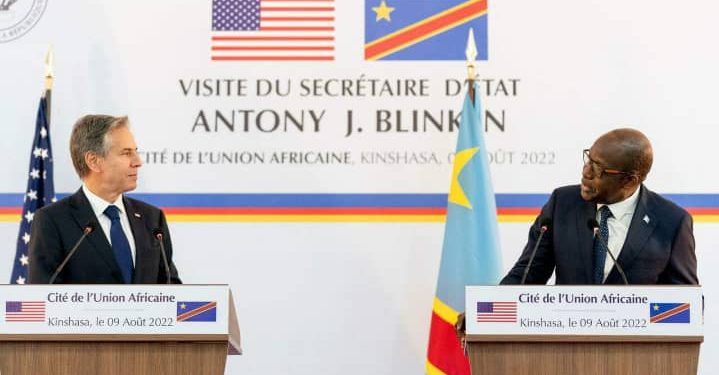 En visite à Kinshasa depuis le début de l'après-midi de ce mardi 09 août, le Secrétaire d'Etat américain Antony Blinken a demandé de vive voix à tous les groupes armés actifs dans l'Est de la RDC à déposer les armes.