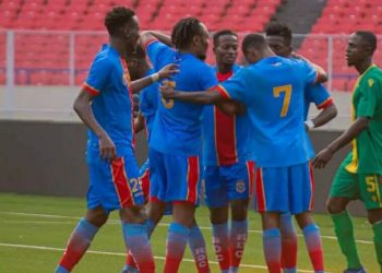 Bonne opération exécutée par les léopards A' de la RDC, en déplacement à Yaoundé au Cameroun, face aux Sao du Tchad, en match aller de la double confrontation qualificative au 7ème Championnat d'Afrique des Nations qui aura lieu l'année prochaine en Algérie.