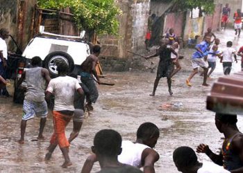 Le quartier Congo se trouve dans la commune de Ngaliema, plus exactement en partant de Sakombi, tout le long du cimetière de Kintambo, et en suivant le grand drain, va jusqu’au niveau de l’hôtel Okapi désaffecté, en suivant la route du cimetière, le quartier Congo est limité par la cité du Camp Luka.