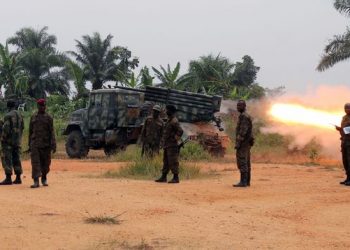 Cet appui en urgence du Ministre de la défense nationale et ancien combattants aux États unis a été sollicité au cours d'un échange qu'il a eu avec une délégation de l'ambassade du pays de Joe Biden à Kinshasa ce lundi 29 août dernier.