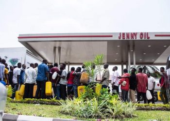 Penurie de Carburant : 4 actions que le gouvernement doit mener