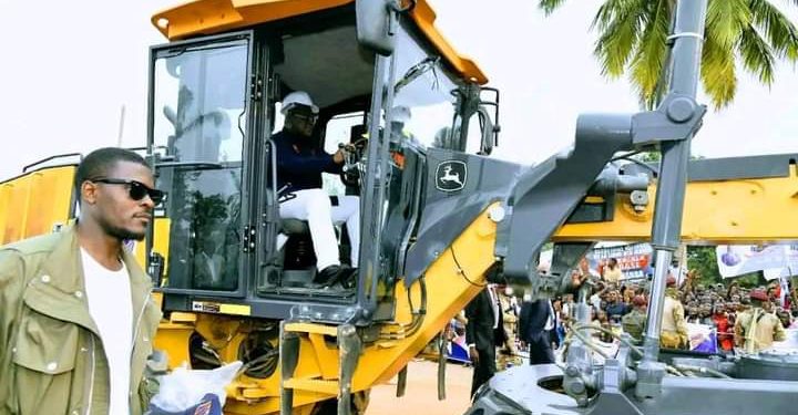 Espace Kasaï : Félix Tshisekedi lance 3 projets d&rsquo;infrastructures routières