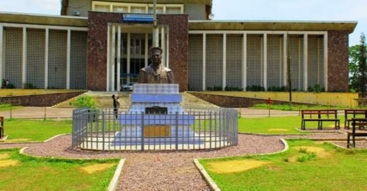 Grève à l’ESU : Le Gouvernement rassure les professeurs