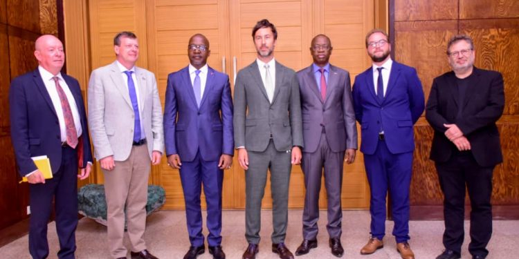 Évoquer le passé colonial entre la République démocratique du Congo et le Royaume de Belgique, c'est relater une demi-siècle d'histoire caractérisée par des événements tant malheureux que de gloire.