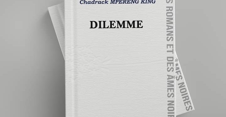 Dans la société de que dira-t-on, Chadrack Mpereng King sort « Dilemme », une matrice poétique dans laquelle il peint sur quelques lignes, le contexte paradoxal de choix parfois influencé par nos proches, nos parents, nos amis.