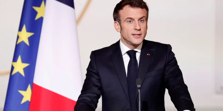 Plus les années s'écoulent, plus la France perd du terrain sur le continent africain déplore le président français Emmanuel Macron, devant les ambassadeurs français réunis à l'Elysée le jeudi 01 septembre 2022.