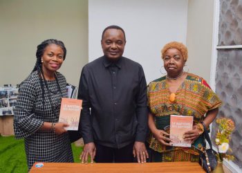 « Le Baptême des baptisés », Roman de Didier Mumengi porté sur fonds baptismaux