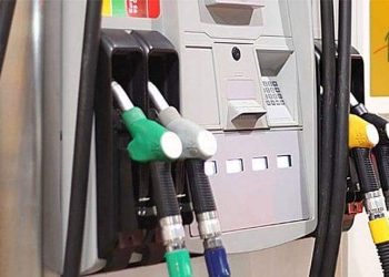 Hydrocarbures : l&rsquo;essence se vend désormais à 2 855,5 FC à Kinshasa