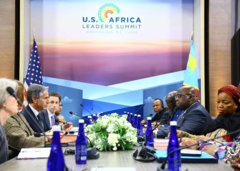 Insécurité dans l&rsquo;Est : Félix Tshisekedi et Joe Biden insistent sur le retrait du M23
