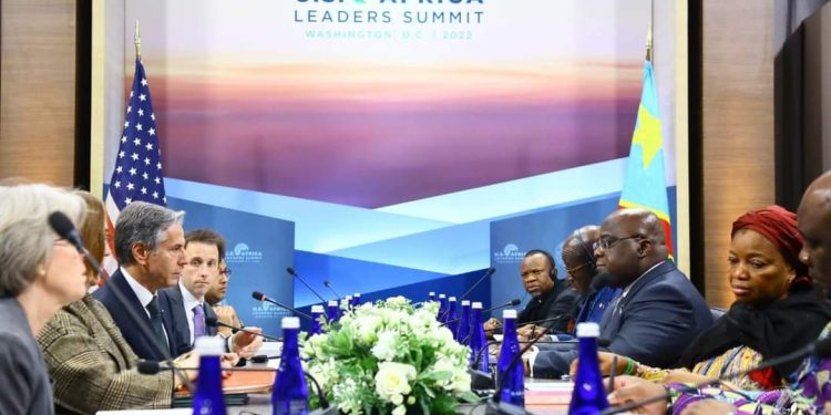 Insécurité dans l&rsquo;Est : Félix Tshisekedi et Joe Biden insistent sur le retrait du M23