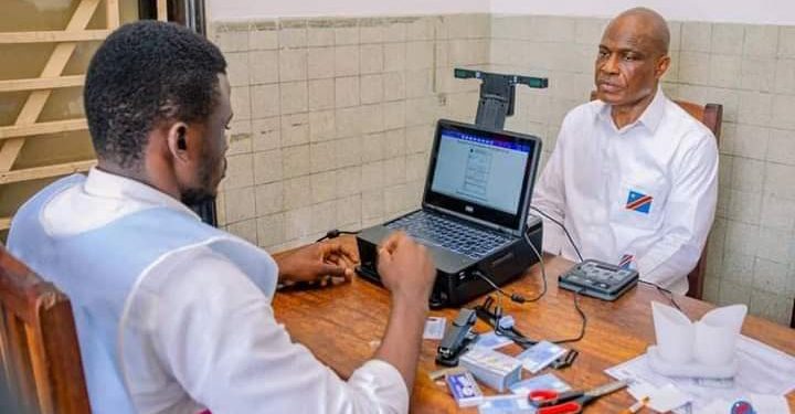 Enrôlement des électeurs : Martin Fayulu se plaint de la non ouverture de certains centres d&rsquo;inscription