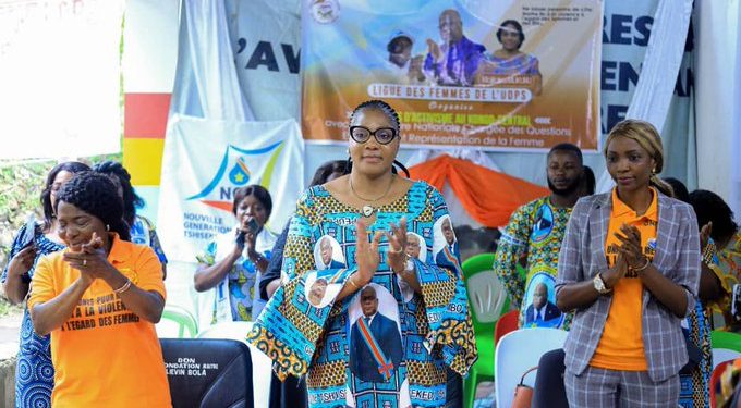 16 jours d&rsquo;activisme contre les violences faites à la femme : Malicka Mukubu de l&rsquo;UDPS sensibilise les femmes du Kongo Central