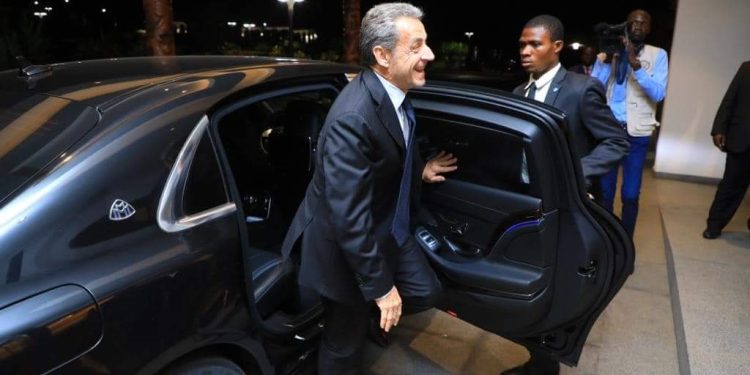 RDC : Que fait Nicolas Sarkozy à Kinshasa ?