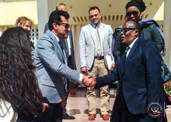 Après une mission en Egypte, le Ministre des Sports François Kabulo a regagné Kinshasa