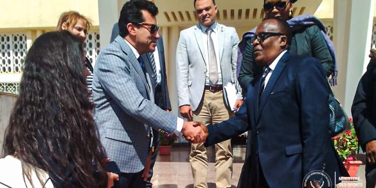 Après une mission en Egypte, le Ministre des Sports François Kabulo a regagné Kinshasa