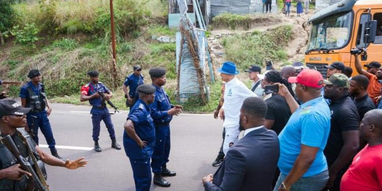 Interdiction à M.Katumbi d&rsquo;entrer au Kongo Central : « M. F. Tshisekedi et ses affidés viennent de dépasser les bornes » (Martin Fayulu)