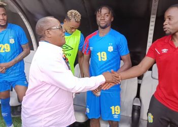Le Ministre des Sports et loisirs, François Kabulo booste le moral des Léopards