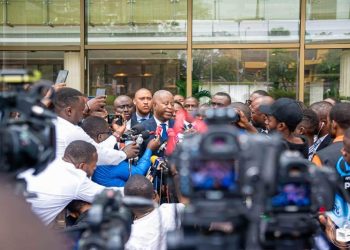 Élections 2023 : Adolphe Muzito dubitatif quand au respect constitutionnel