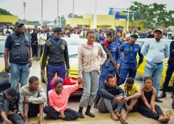 Présentation des bandits : Peter Kazadi veut des audiences publiques