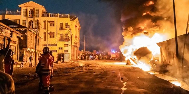 Incendie déclaré non loin du Rond-point Ngaba : Deux personnes auraient perdu la vie