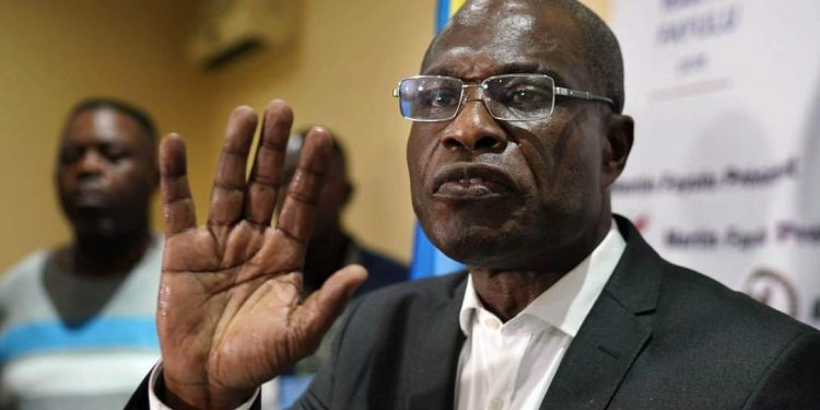 Élections 2023 : « ceux qui encouragent Kadima dans le projet funeste de fraude… Seront jugés par les congolais…» (Martin Fayulu)